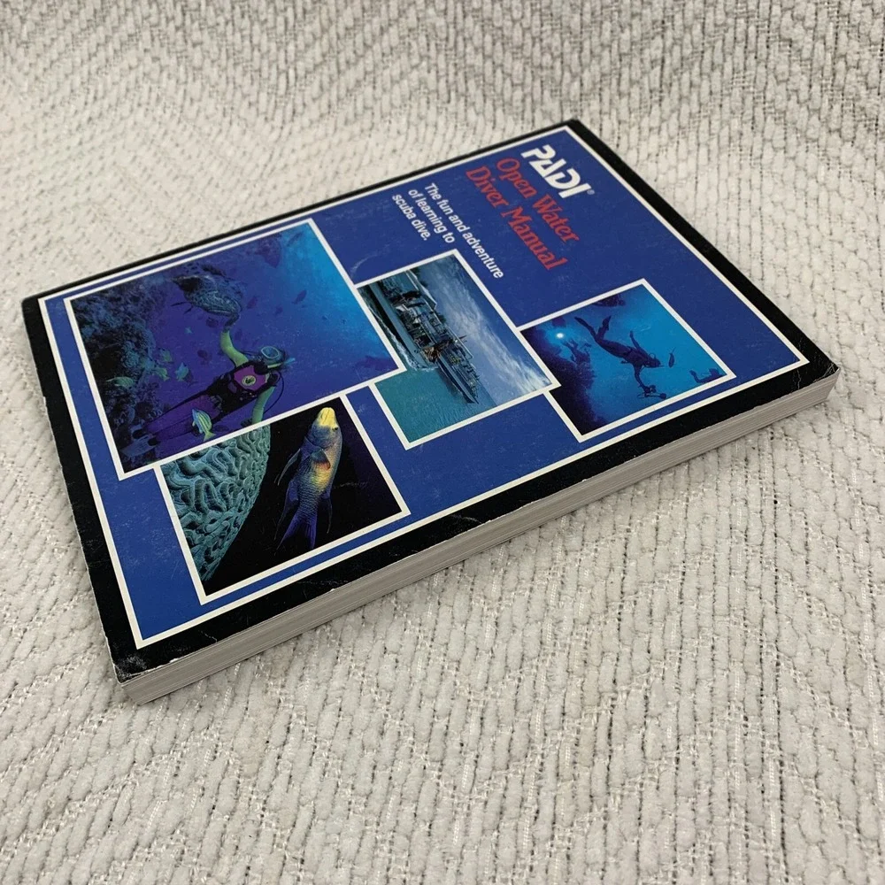 PADI Open Water Diver Manual (1990 S.C. Book) Fun and Adventure of Scuba Diving‎